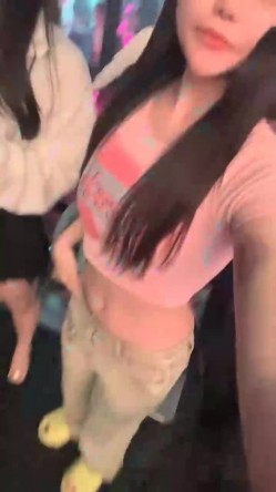 酒店女神，醉生梦死的每一天，羡煞众人，【03年安琪拉表妹】，夜店狂欢，喝醉都吐了，酒店啪啪 截图1