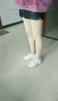 （勾搭良家妇女）操着别人家的老婆就是爽歪歪 口交啪啪 截图1