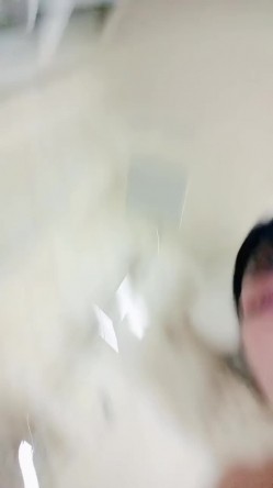 看这妹子撩人不，颜值高身材好菊花都会唿吸，浴室往逼逼和菊花灌水，一起喷给你看真鸡巴骚，精彩不要错过 截图11