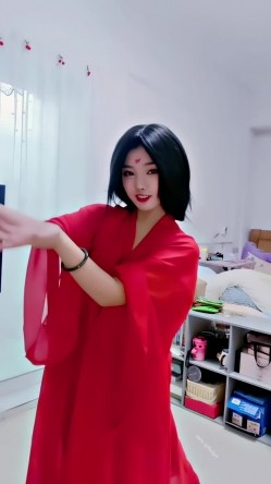青春无敌，抖音风艺校美少女【杨晓花】定制福利，露脸露点，各种热门BGM裸舞 截图8