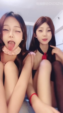 ️极品姐妹花【06极品姐妹】双人校花级别美女、无毛白虎、道具自慰喷水 截图10