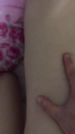 气质漂亮的大学美女小姨子和姐夫偷情自拍淫叫：哥哥你鸡巴好大啊,受不了插的太里面了,操我,我要你鸡巴插我! 截图13