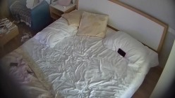 居家摄像头破解眼镜哥和美女老婆大白天的在家里裸睡啪啪啪老婆身材颜值都是一流 截图11