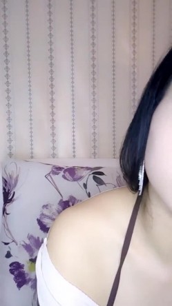 G奶御姐【喜宝】，知性美御姐，眼镜戴上立刻有味儿了，黑丝性爱，骚气已经溢出了屏幕，真屌！ 截图11