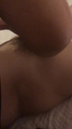 爆乳熟女 · 惠子阿姨 · 哇哇使劲·· ·啊啊~宝贝，胖胖拍镜子·· 噢耶噢耶亲爱的 操死姐姐了 截图1