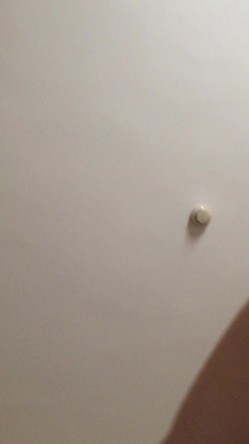 长直黑发高颜值甜妹眼睛紧闭皱眉张嘴浪叫不止，露脸被粗鸡巴猛插深喉口爆 截图14