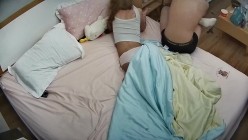 酒店偷拍精品 性欲很强的高颜值美女感情生活混乱，大哥操完男友操 截图6