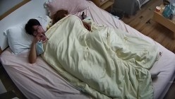 酒店偷拍精品 性欲很强的高颜值美女感情生活混乱，大哥操完男友操 截图15