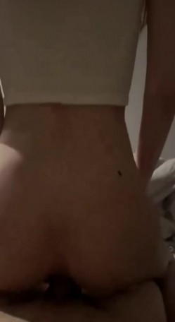 专约极品性感良家人妻，万里挑一的极品，趴窗边翘起翘臀迎接大肉棒进入，表面端庄人妻 私下反差母狗 截图2