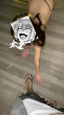 【重磅核弹】超高颜值车模女神【太子妃】SM调教露出啪啪 截图10