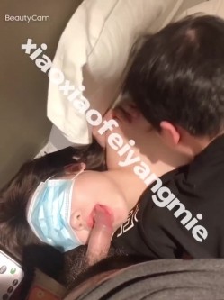 【绿帽淫妻 ️性爱狂】极品淫乱夫妻『小肥羊不是羊』最强性爱私拍 绿帽老公开发娇妻勾引前男友 卖淫3P蒙眼换人做爱 截图10