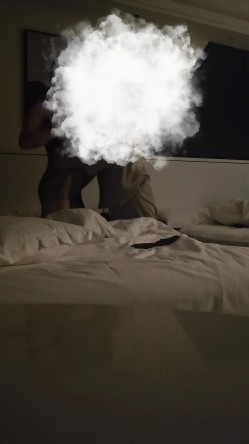 ️91大神【虎大帅】约啪多位良家人妻 各种姿势 露脸 肛交 3P 截图1