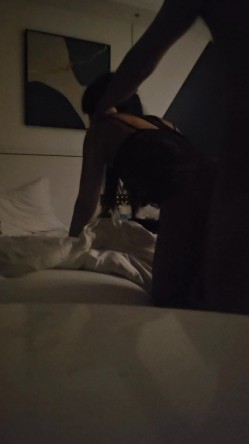 ️91大神【虎大帅】约啪多位良家人妻 各种姿势 露脸 肛交 3P 截图7