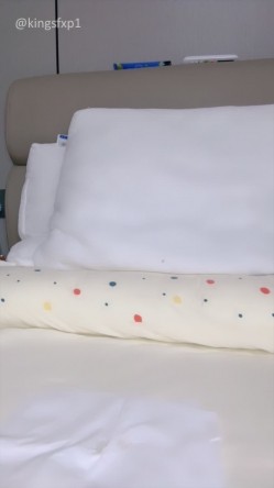 极品校花下海 真是美到极致 外表清纯超淫少女内心淫荡骚逼超痒 刮掉逼毛自慰 截图3