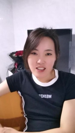 淫荡少妇人妻，20小时【放肆的水娃】，无论是外出游玩买菜，还是开车做饭休息，真空跳蛋不离身随时喷，吃饭也能喷水 截图12