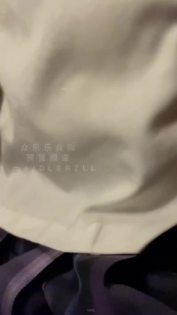 推特新晋海王淫妻约炮原创博主「ICICIS」极品女大学生母狗楠楠合集 空乘制服女上位，开裆黑丝 截图3