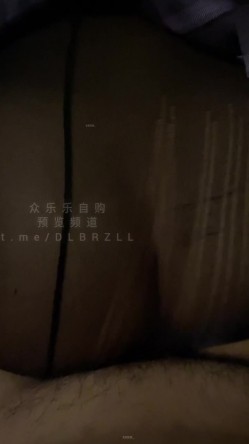 推特新晋海王淫妻约炮原创博主「ICICIS」极品女大学生母狗楠楠合集 空乘制服女上位，开裆黑丝 截图9