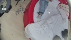 酒店偷拍 丸子头眼镜少妇下班幽会男同事偷情趁着男同事养足精神后翻身骑坐榨取 截图3