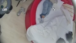 酒店偷拍 丸子头眼镜少妇下班幽会男同事偷情趁着男同事养足精神后翻身骑坐榨取 截图4