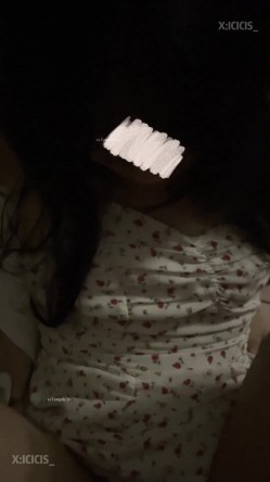 约啪大神【ICICIS】最新约炮多位 顶美女大 户外车震 办公室草逼 情趣黑丝 各种啪啪 截图6