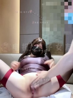 推特最强反差巨乳福利姬，极致阿黑颜小母狗，核弹巨乳一流颜值「肥嘟嘟右卫门」「绿子」520元门槛购入窒息佳作 截图5
