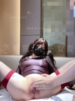 推特最强反差巨乳福利姬，极致阿黑颜小母狗，核弹巨乳一流颜值「肥嘟嘟右卫门」「绿子」520元门槛购入窒息佳作 截图6