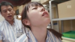 MIDE-950 地味っ娘キメセク深夜バイト 大嫌いなゲス店長に媚薬漬けにされて死ぬほどイカされまくったワタシ 水卜さくら 截图9