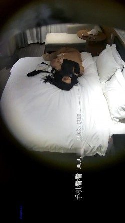 酒店高清偷拍 ️既淫荡又炸裂的女仆装小情侣自制小电影要给男友爆菊 截图1