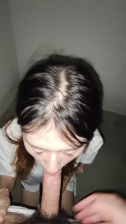 泄密流出极品反差婊抖音网红【诺崽超甜甜甜】与男友大尺度性爱自拍 截图2