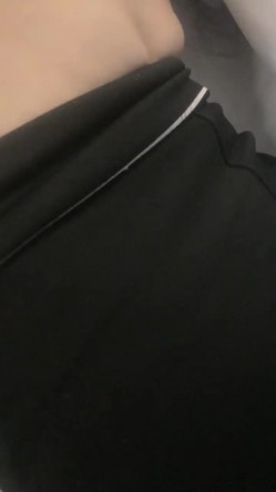核弹！极品骚娘们【冷艳小妈】道具自慰~骚的很！西装黑丝，知性丽人，赞 截图6