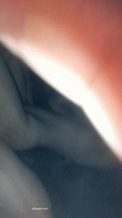 大神【网调加约炮】专业线上线下忽悠套路玩弄学生妹，高颜值美少女自慰车震，非常小母狗 截图15