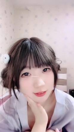 全网最美童颜校花【邪恶双马尾】黄播尺度大开~全裸自慰 截图12