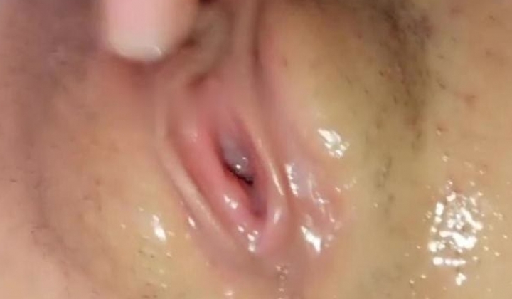 小网红【妃油baby】VIP福利，终极反差与炮友各种啪啪道具紫薇洗澡淫荡自拍