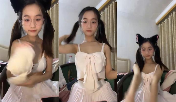 新人！超级可爱~【会爱】双马尾~洛丽塔~极品美乳~！~~???--真实清纯，先撸未敬，带你梦回校园初恋