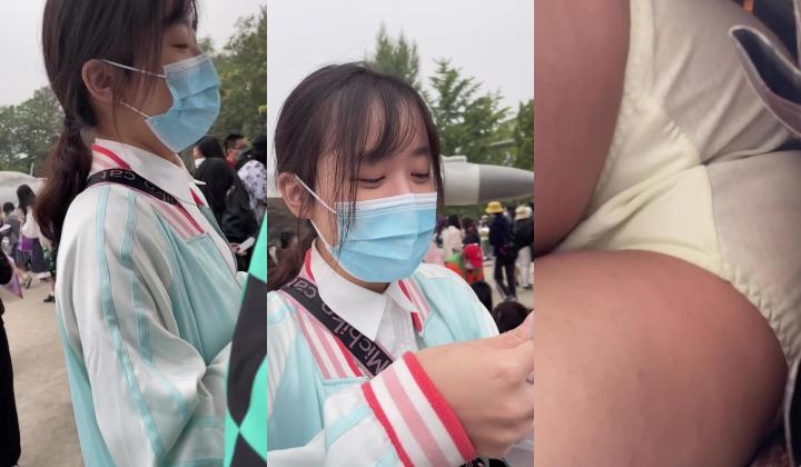 【TIMCOB】可爱的JK小姐姐！宽松白内撅屁股被拍！