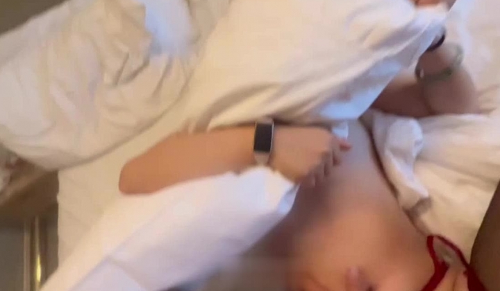 【真实约妹合集】，极品台球女陪练，口交时候有露脸，啪啪，身材相当顶，叫床声好听