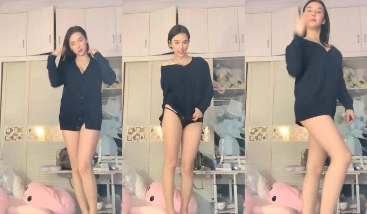 明星脸，几万粉丝的小网红【偷走一头猪】清秀女神~长腿骚舞~道具黑牛~逼会下蛋，走在街上回头率肯定高！~撸管佳作
