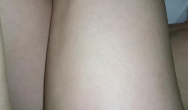 MJ新作大神血赚一顿火锅迷玩了蝴蝶纹身小姐姐还没操下面就湿漉漉了