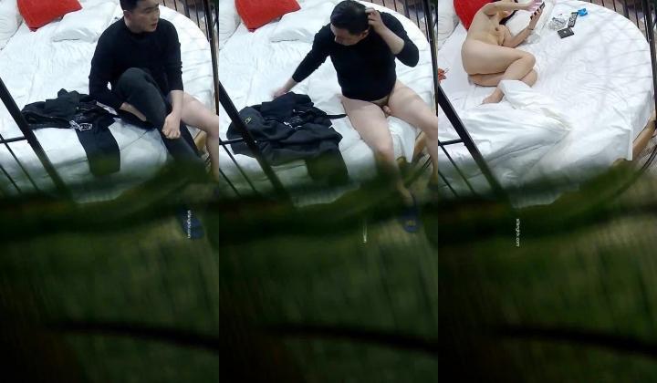 【萤石云酒店 ️极品流出】情人节快乐特辑 ️颜射内射捆绑震动棒 男女激情四射 捆绑 SM 指交 口交 高清1080P版