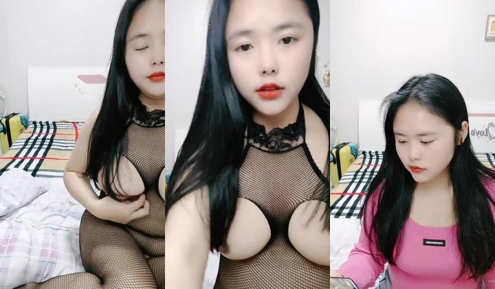 推荐!!【风骚姐姐】【安放】良家小姐姐大尺度情趣诱惑~肤白貌美，极品尤物，谁能干她一炮！