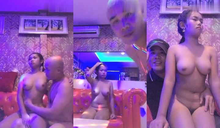 边境性爱好风光 老金哥KTV玩个冷傲越南妹纸泄泄火 美乳翘挺 外表冰冷 插入小穴的时候里面很火热 操的很爽