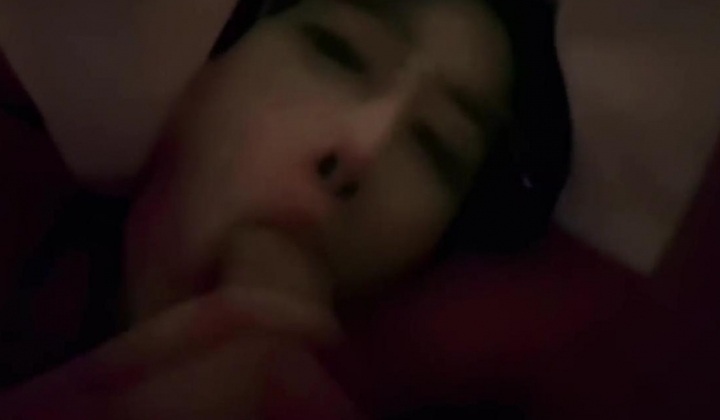 骚逼主播【私人老师】不愧是楼凤,口活干炮一条路,业务很熟练,掰逼展示,裸舞诱惑,眼镜妹骚啊