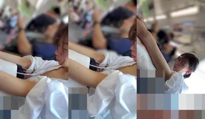 漂亮妹子早晨没有睡醒在地铁上又睡着了露出了二个大白奶子