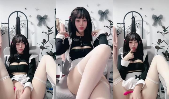 07年女大反差校花【小欣】M属性 滴蜡 道具 喷水