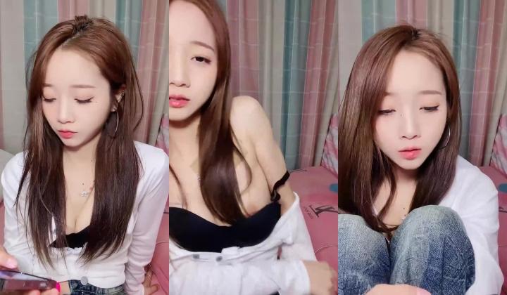 校园美女【符真】白月光女神 甜美尤物 白皙酥胸 近距特写 跳蛋狂震流白浆