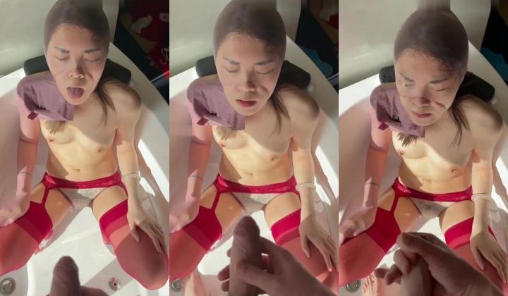 终极反差，穷人女神富人母狗，属性拉满，大神豪宅圈养极品性奴母狗日常调教，舔脚喝尿啪啪各种花样SM羞辱