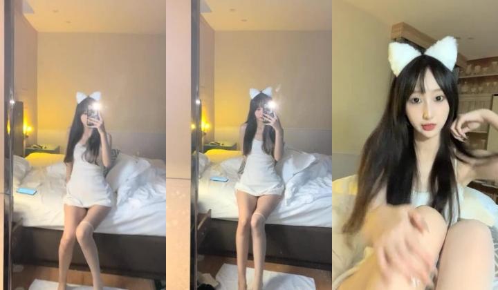 颜值区女神下海 【0咕噜0】172cm 神似都美竹 一场就上收益榜，三点尽露，美腿粉乳，人气登顶万众期待