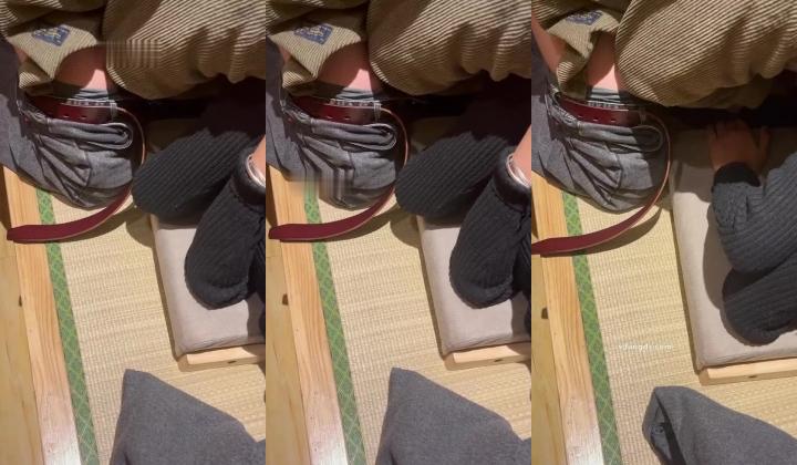 超顶淫妻博主，【琼久】，跟其他单男3P，绿帽男在旁边看别人干自己的老婆，好淫荡的画面