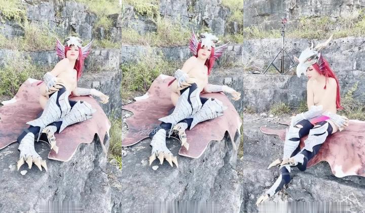 【超美高端 ️罕见露脸露点】极品Cos爆机少女【喵小吉】动漫改新作《怪物猎人:曙光》极致粉穴美乳 超清4K原版无水印
