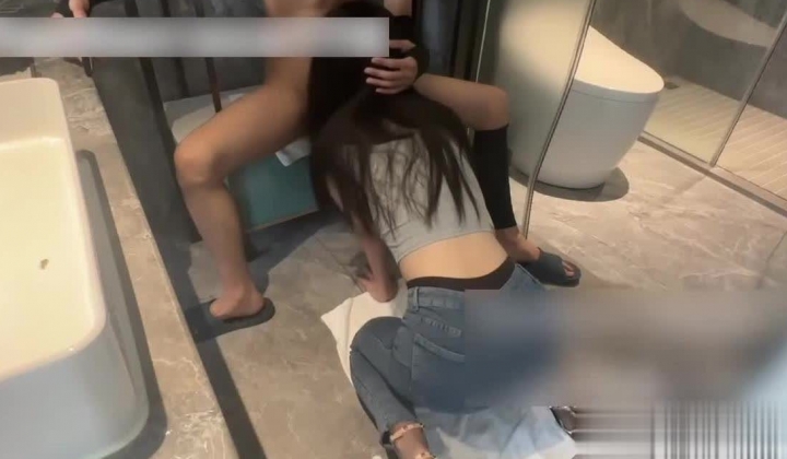 糖心网红UP主 偷情一束光 牛仔裤黑丝高跟鞋？随便一样都是斩男穿搭没想到集合到一起